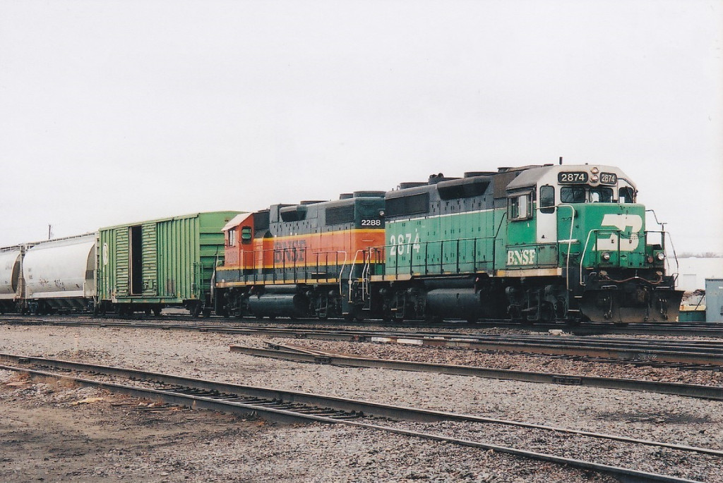 BNSF 2874 East